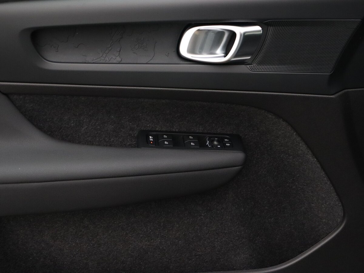42792313 volvo c40 extended plus 82 kwh camera stoelverwarming getint glas 057e99