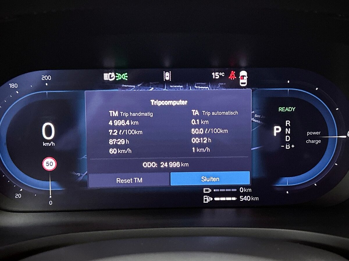 49294915 volvo v60 2 0 t6 awd plus dark 7 02