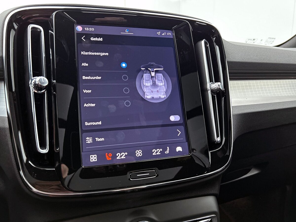 46844168 volvo xc40 2 0 b4 plus black edition 07526e