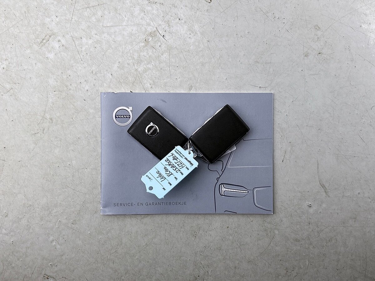 48084421 volvo xc40 1 5 t5 inscription expression navigatie parkeersensoren voor c71d44