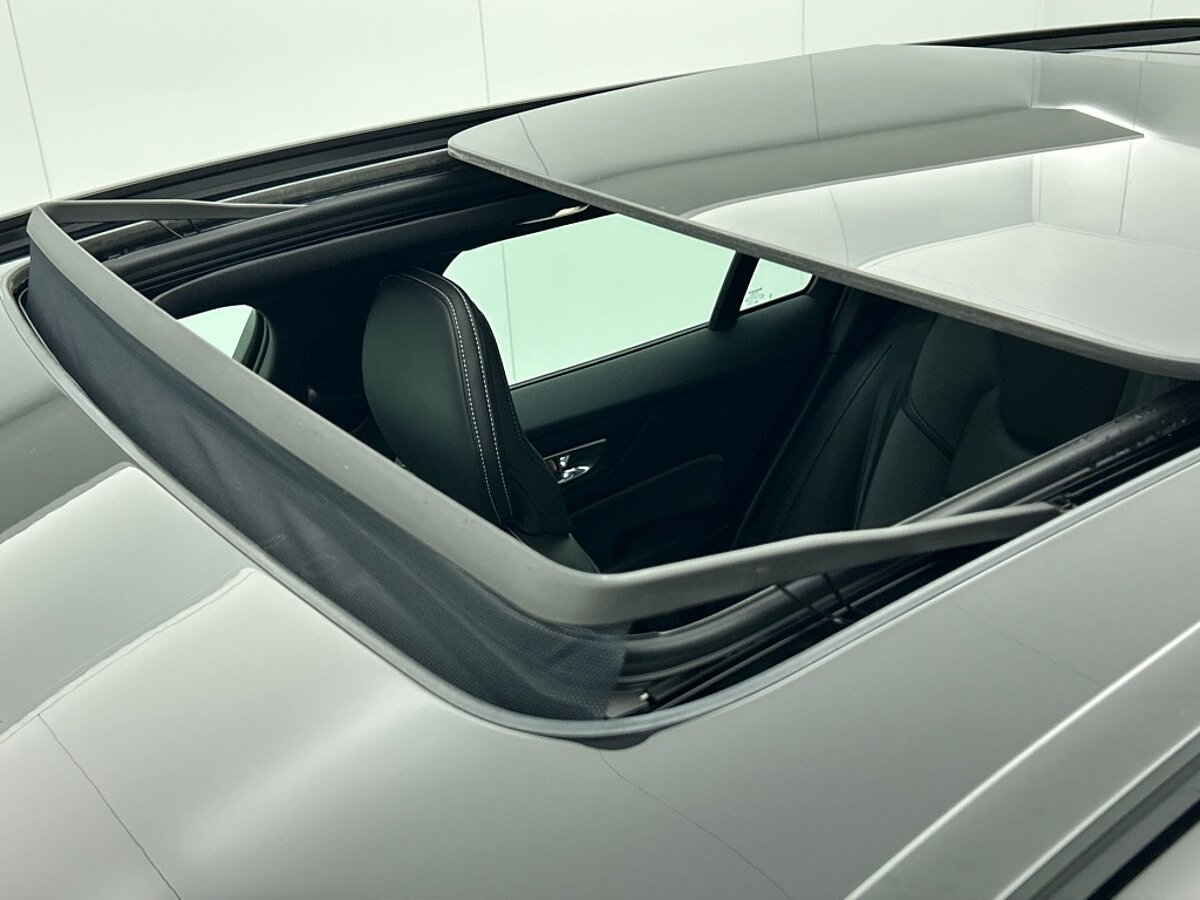 45432830 volvo v60 2 0 t6 dark panorama dak 360 camera trekhaak blis d0d520