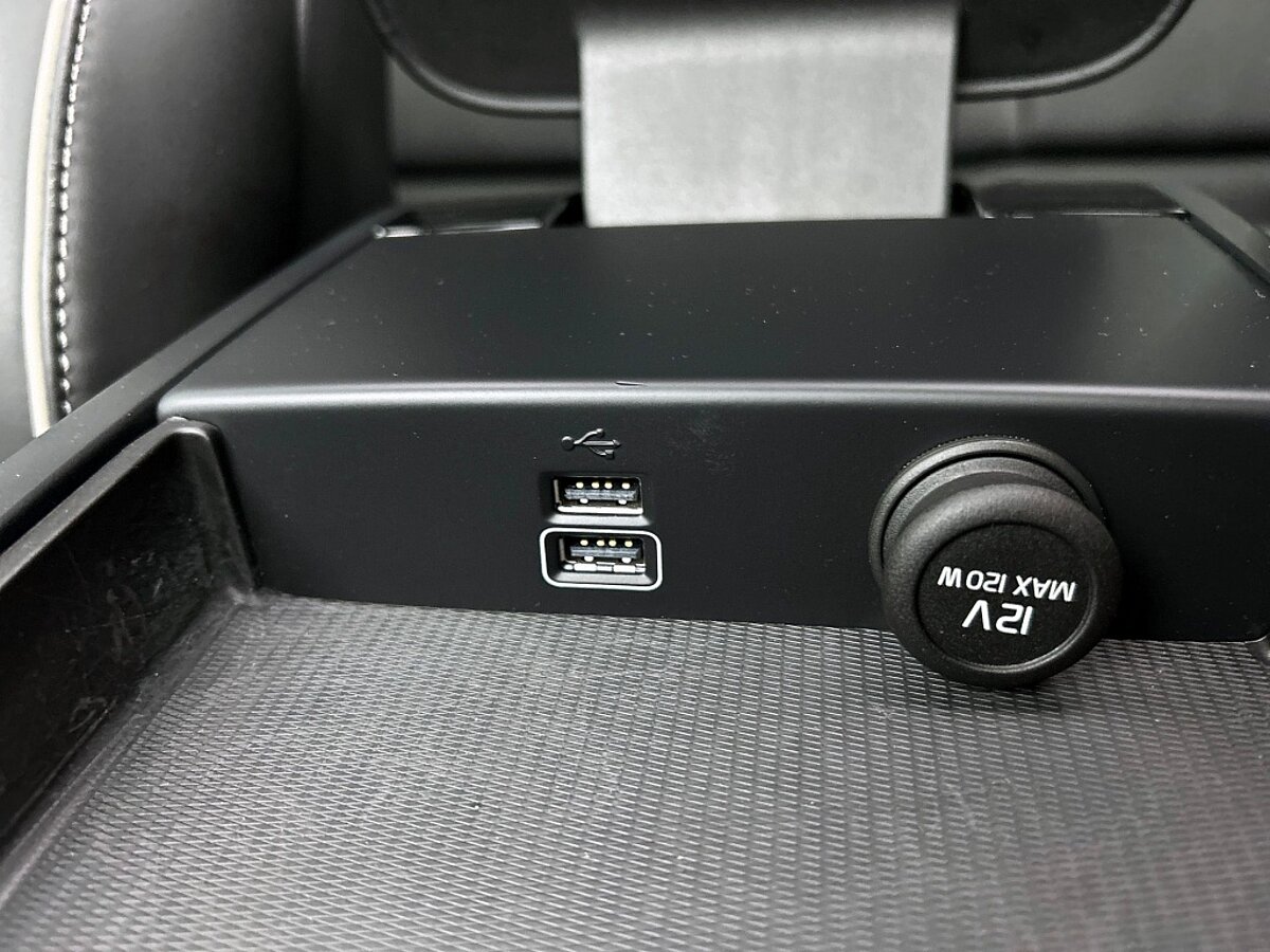 47156578 volvo v60 2 0 t6 r design pano 360 cam pilot assist trekhaak spo be8db9