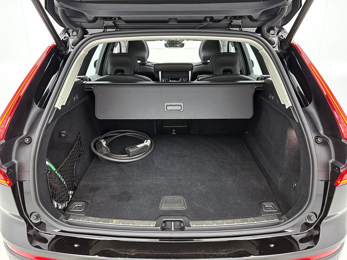 48074455 volvo xc60 2 0 t6 awd plus dark trekhaak leder panorama dak 362640