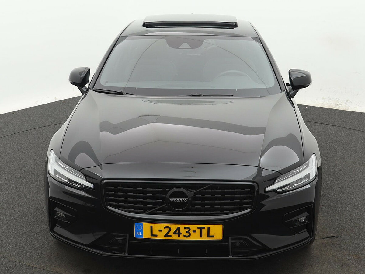34202865 volvo s60 2 0 b3 r design panoramadak harman kardon voorruitverwarmi 8 07