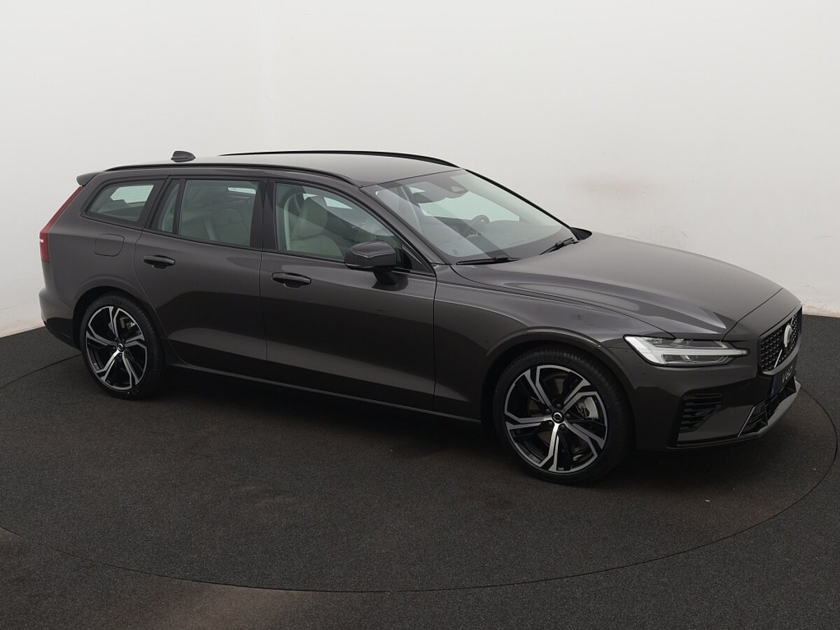 39204298 volvo v60 2 0 t6 awd plus dark fef770