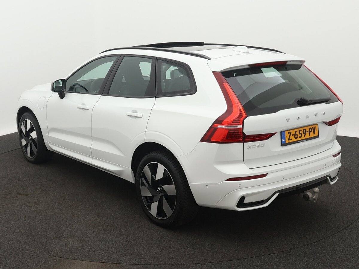 44353155 volvo xc60 2 0 t6 awd ultra dark 3 03