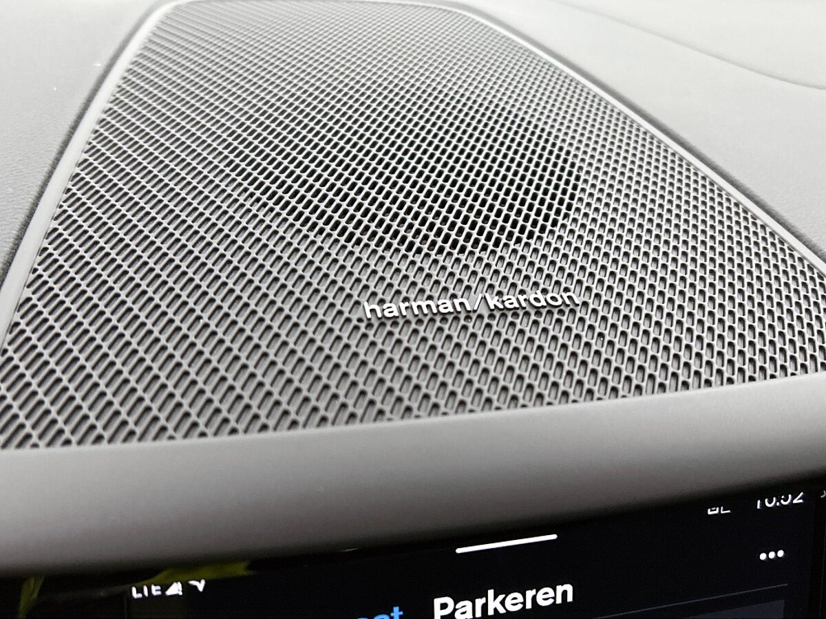 47588242 volvo xc60 2 0 t6 plug in hybrid awd ultimate dark 360 camera adative 908aac