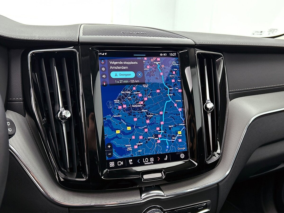 49302489 volvo xc60 2 0 t6 awd ultra dark 70