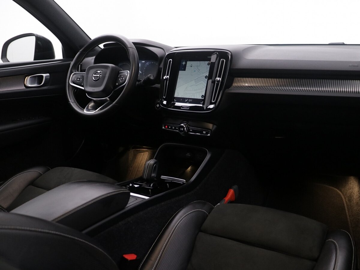 35475620 volvo xc40 2 0 t4 r design 46b81c