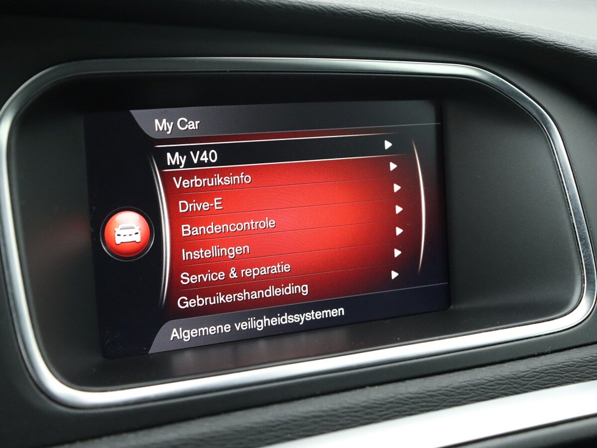 35542103 volvo v40 2 0 t4 business sport panorama dak parkeercamera 91