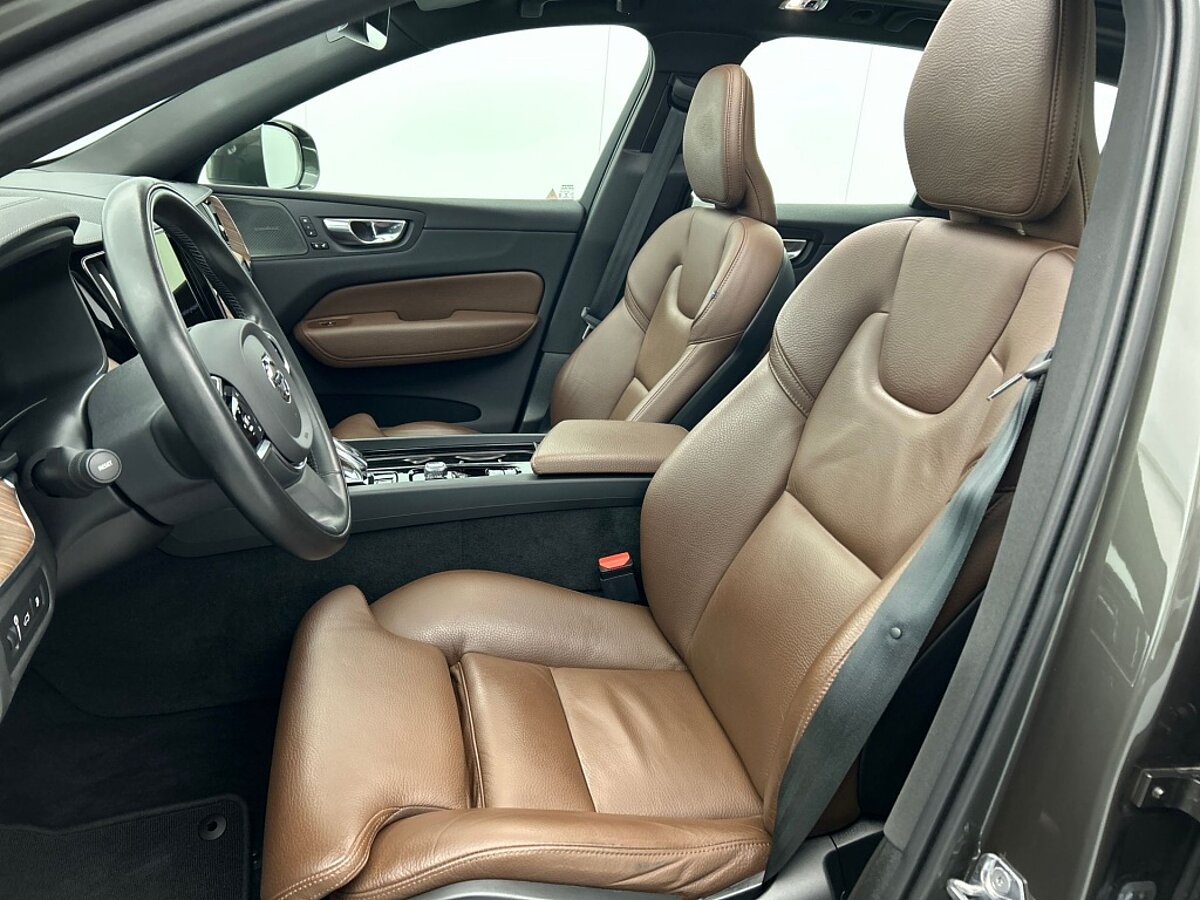 46739912 volvo xc60 2 0 recharge t6 inscription luchtvering trekhaak panoramad 46