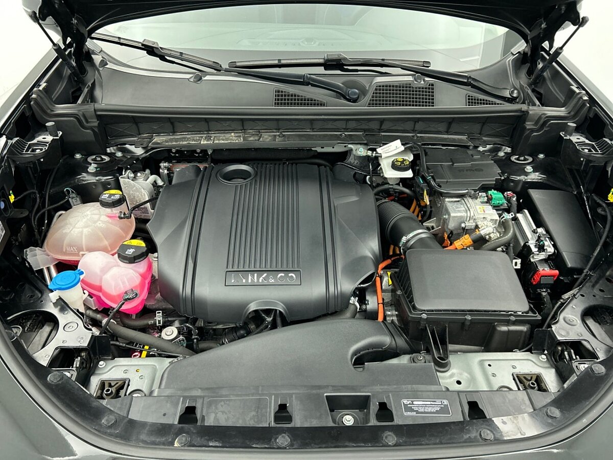 46583727 lynk co 01 1 5 phev business ed 1800kg trekvermogen 360 camera clima 05