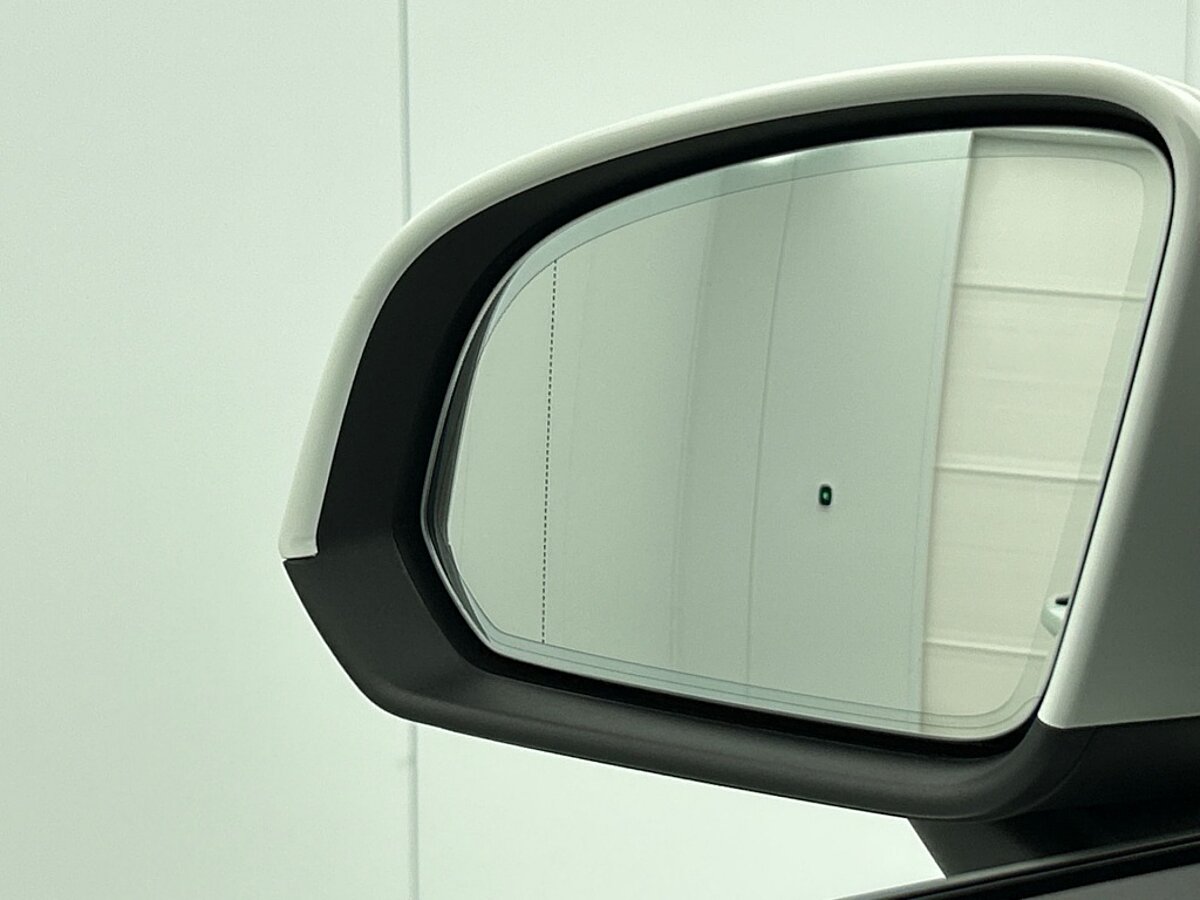 48792440 volvo xc40 t3 momentum pro camera elektrische klep styling kit 41