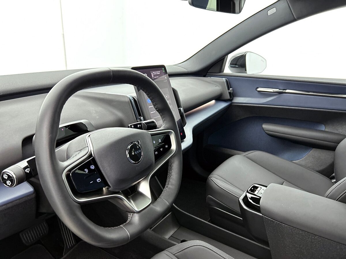 49432121 volvo ex30 single motor extended range ultra 69 kwh 16