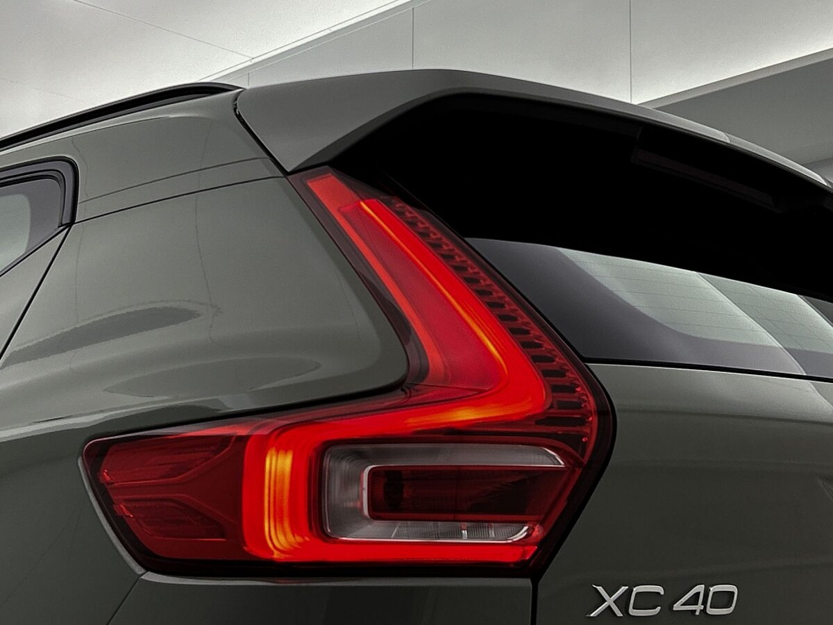 44729347 volvo xc40 2 0 b4 plus dark trekhaak elek verstelbare stoelen 38