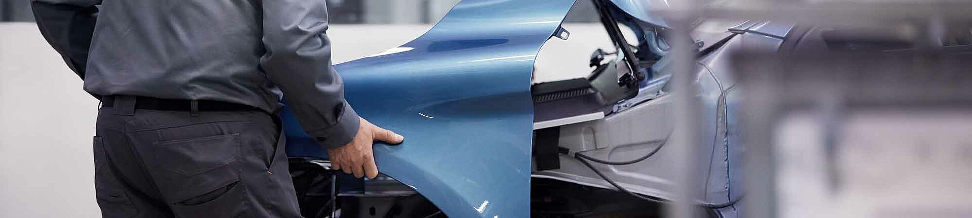 Volvo reparatie schadeherstel van roosmalen banner