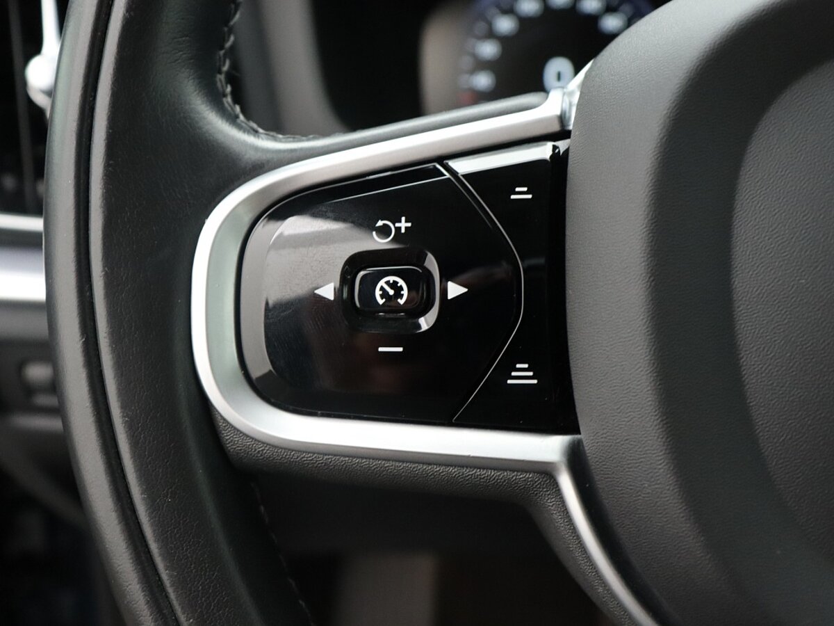 34899879 volvo v60 2 0 t5 automaat r design look leder 19 wielen 724e76