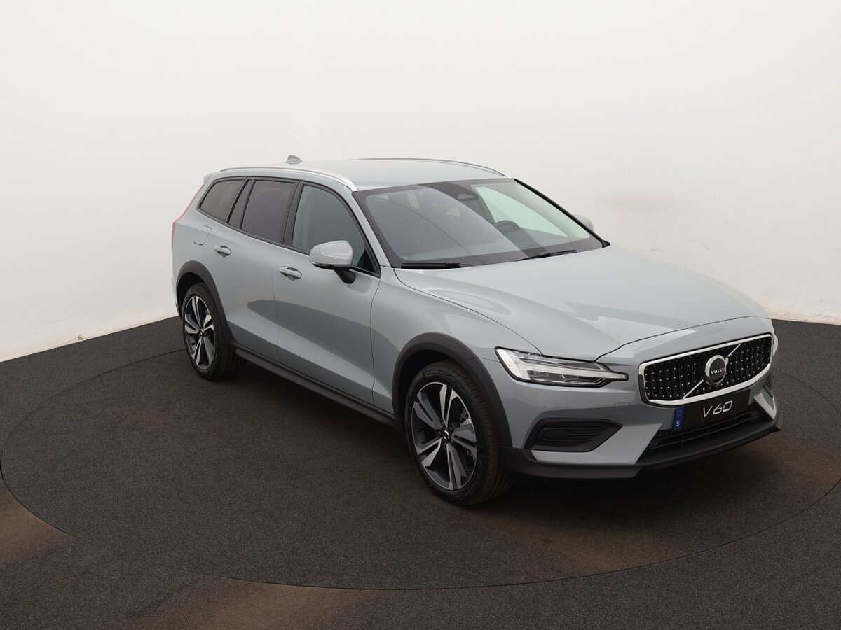 41451649 volvo v60 cross country 2 0 b5 awd core driver awareness pack 25bd88