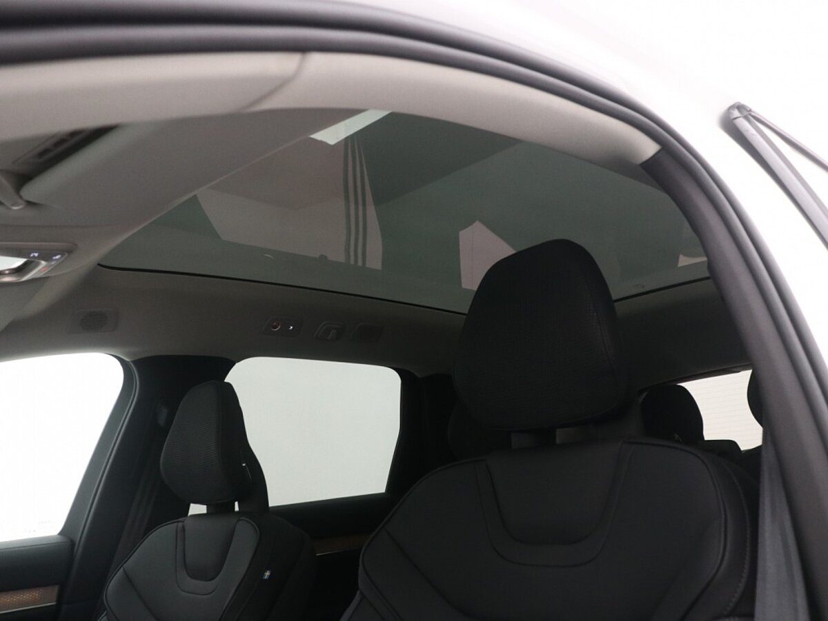 48535502 volvo ex90 ex90 twin performance ultra 517 pk awd luchtvering bowers aea1d7