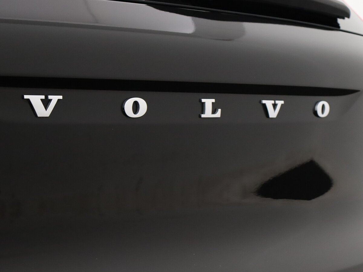 35574398 volvo xc40 1 5 t3 momentum pro 58