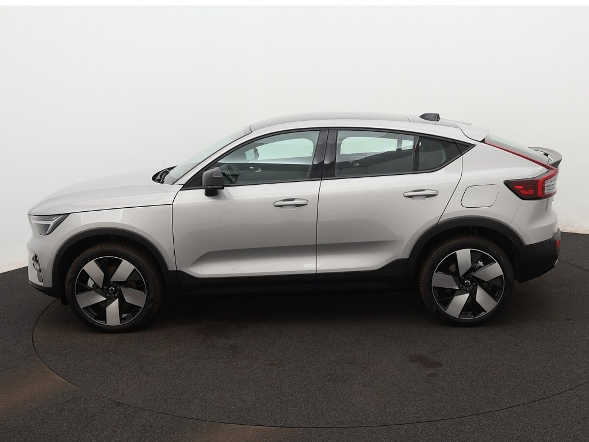 37980531 volvo c40 extended plus 82 kwh 2 02