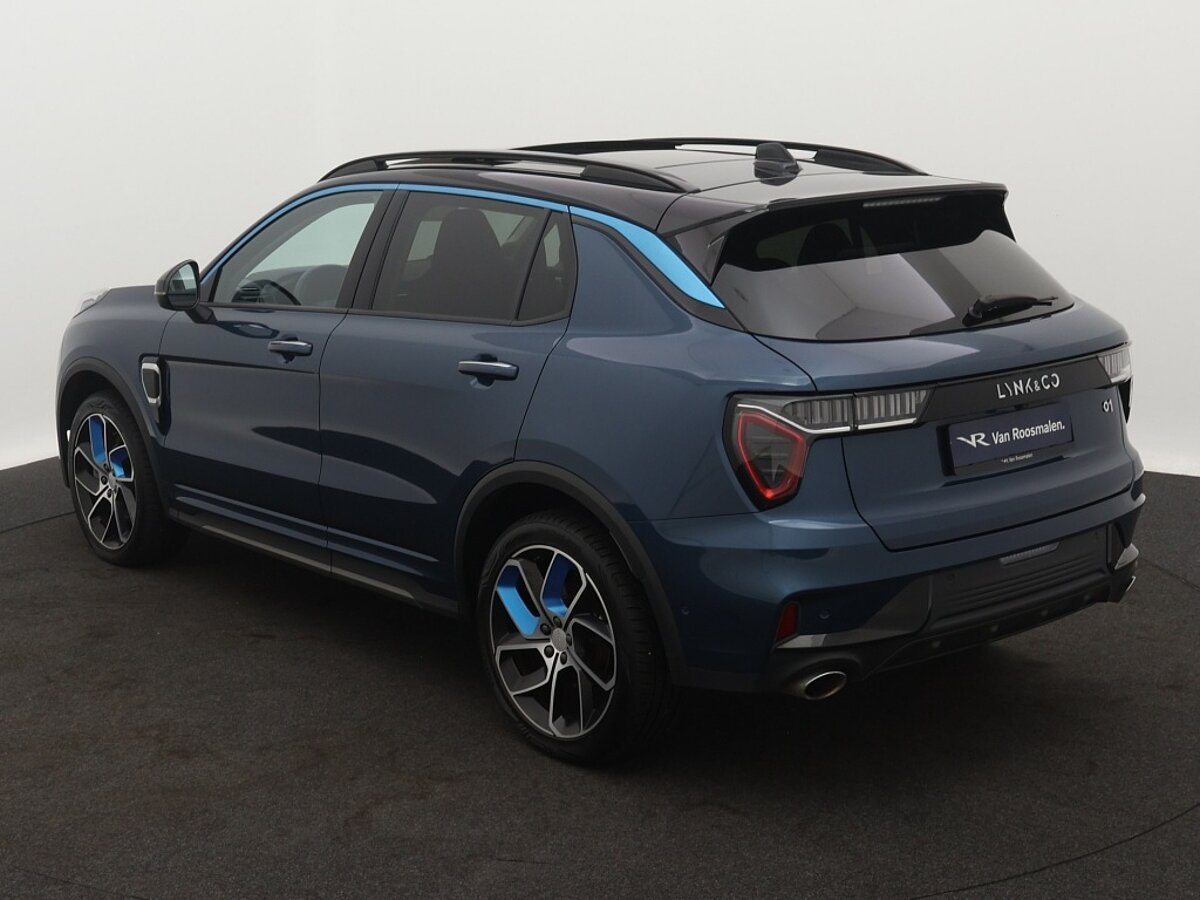 44372616 lynk co 01 1 5 phev nieuw panoramadak elektrische stoelen 360 camer 3 04