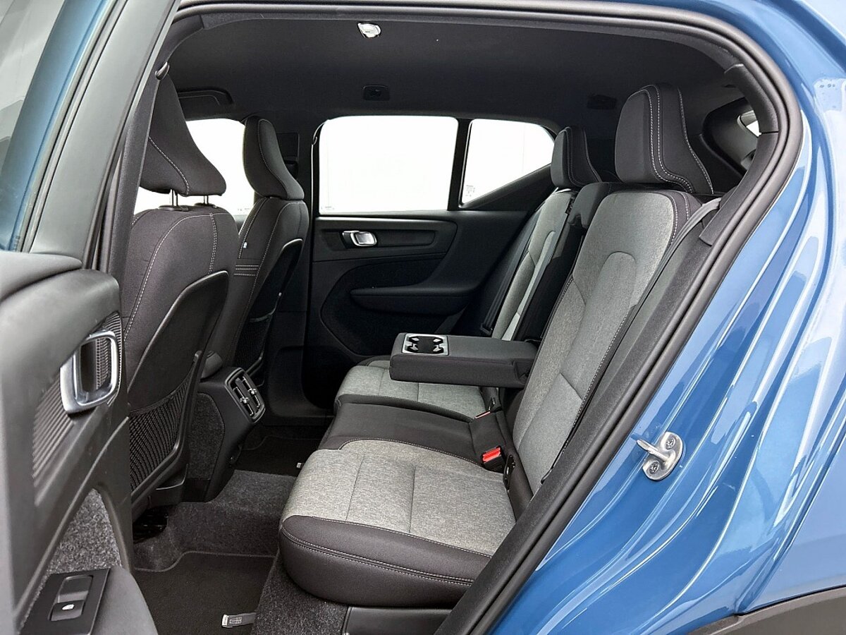 48947583 volvo xc40 2 0 b4 plus dark trekhaak harman kardon 45