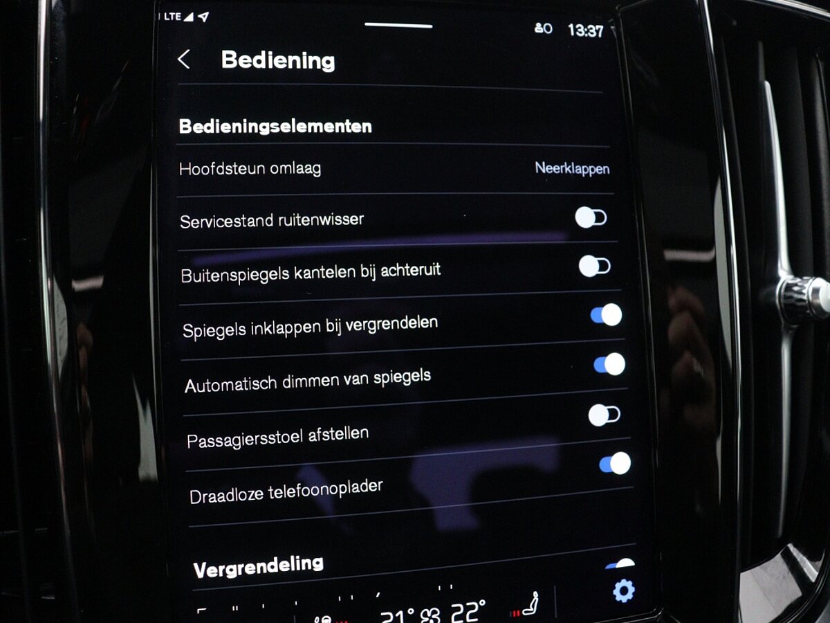 42113203 volvo s60 2 0 b4 plus dark panoramadak 19 lm velgen e2e0b3