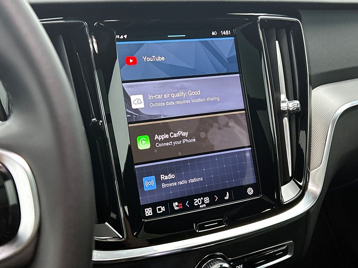 45432779 volvo v60 2 0 t6 plus trekhaak panorama dak 360 camera 904baf