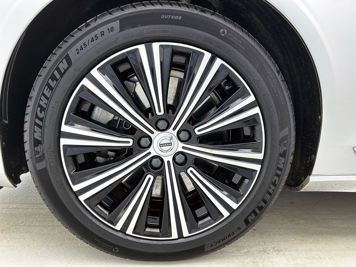 49296312 volvo v90 b4 inscription panoramadak 08