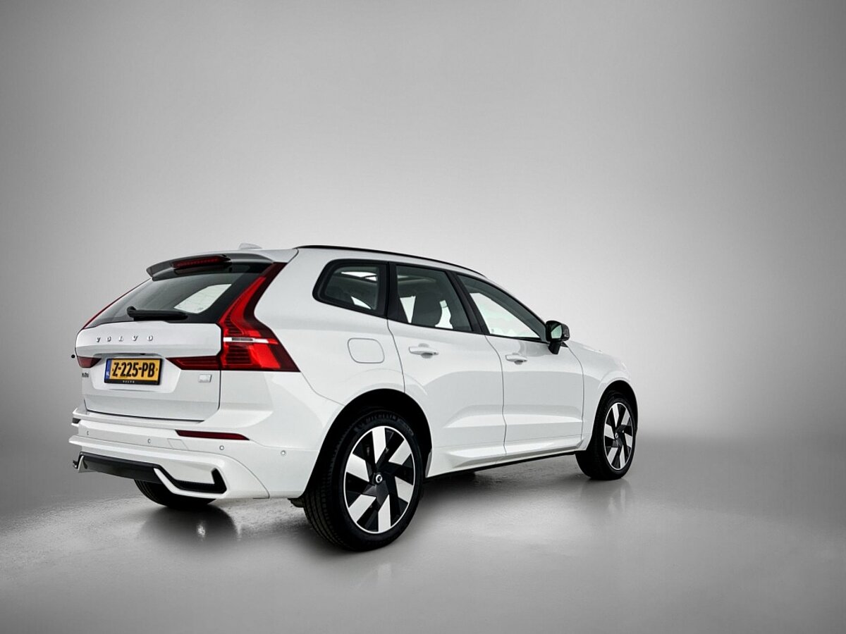 49302488 volvo xc60 t6 recharge awd ultimate dark bowers wilkins luchtvering 5 02