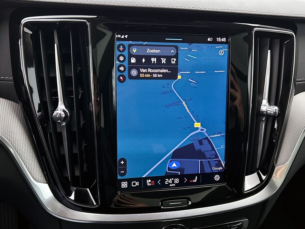 49250153 volvo v60 2 0 t8 awd ultra dark trekhaak panorama dak leder 65