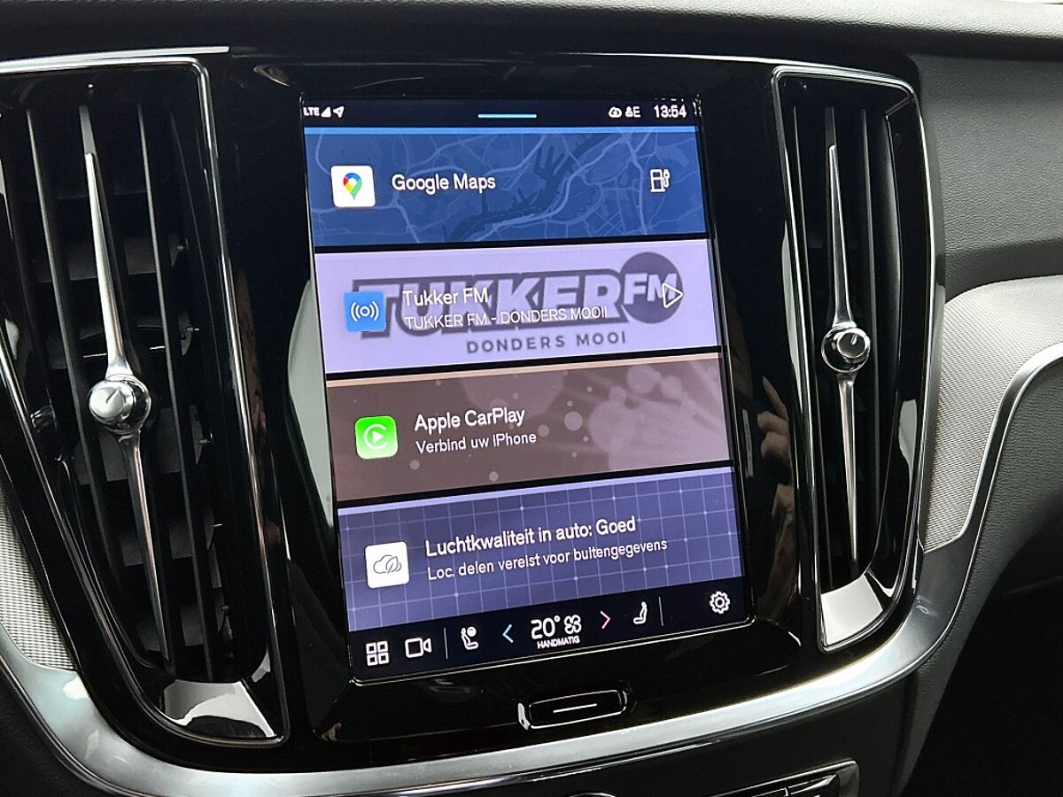 47464303 volvo v60 t6 awd recharge plus dark trekhaak 13c030