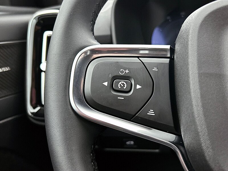 47270753 volvo xc40 2 0 b4 plus dark automaat trekhaak harman kardon 6 01