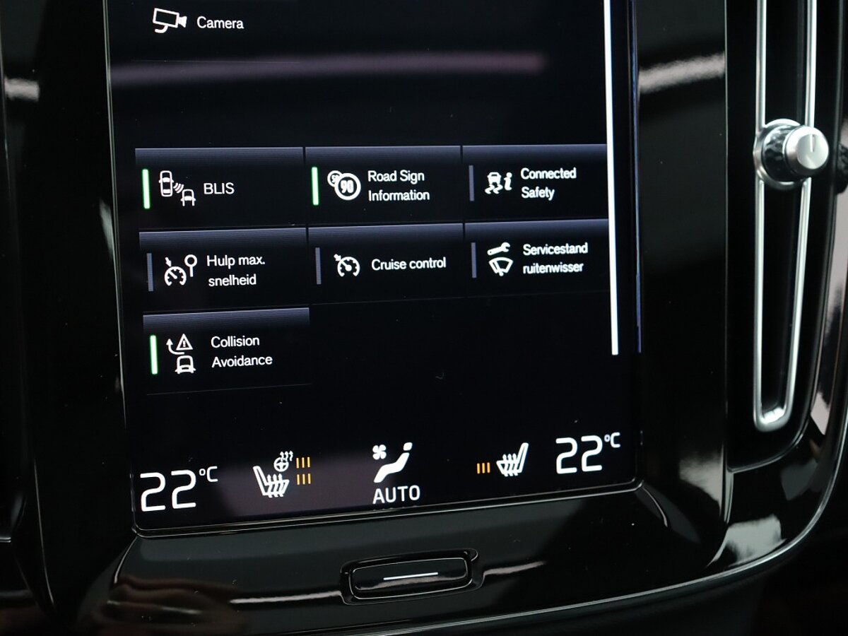 36009099 volvo xc40 1 5 t5 rech rdesign 2356ad
