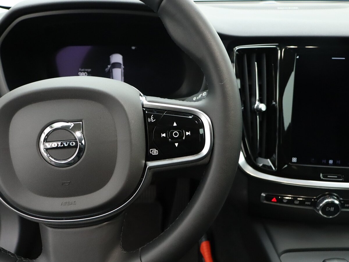 36079838 volvo v60 2 0 b4 plus bright 43