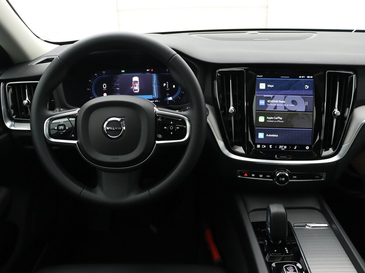 41451043 volvo v60 2 0 b3 plus dark panorama dak trekhaak lighting pack 6 20