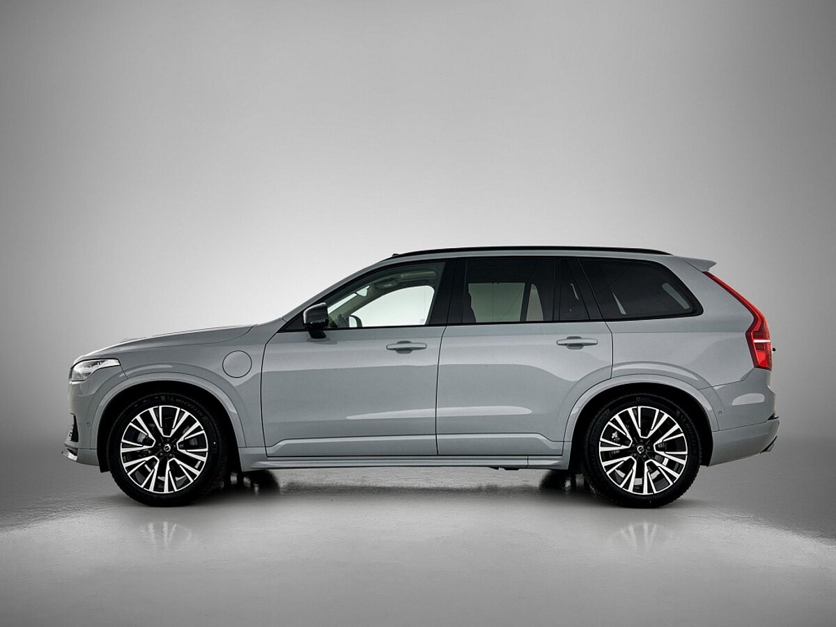 46666036 volvo xc90 2 0 t8 awd u dark 2
