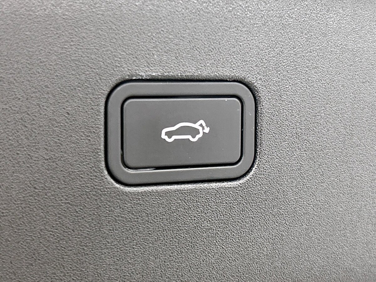 49432121 volvo ex30 single motor extended range ultra 69 kwh 22