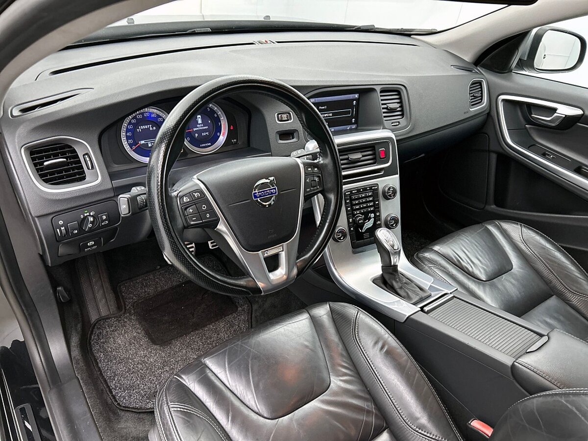 46502447 volvo v60 1 6 t4 r design panorama dak trekhaak memory seats 8 03