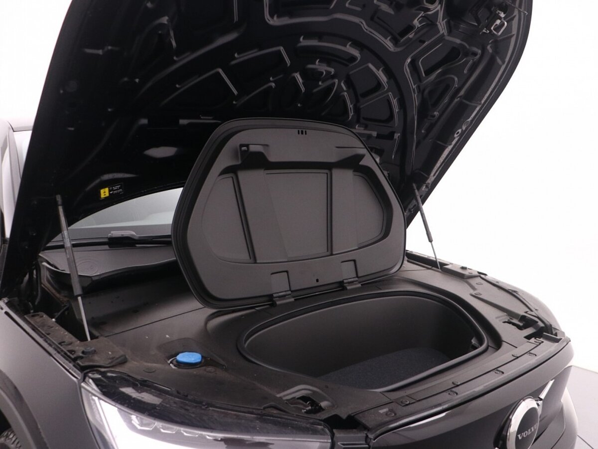 42438640 volvo c40 extended range core 82 kwh climate pakket 803a51