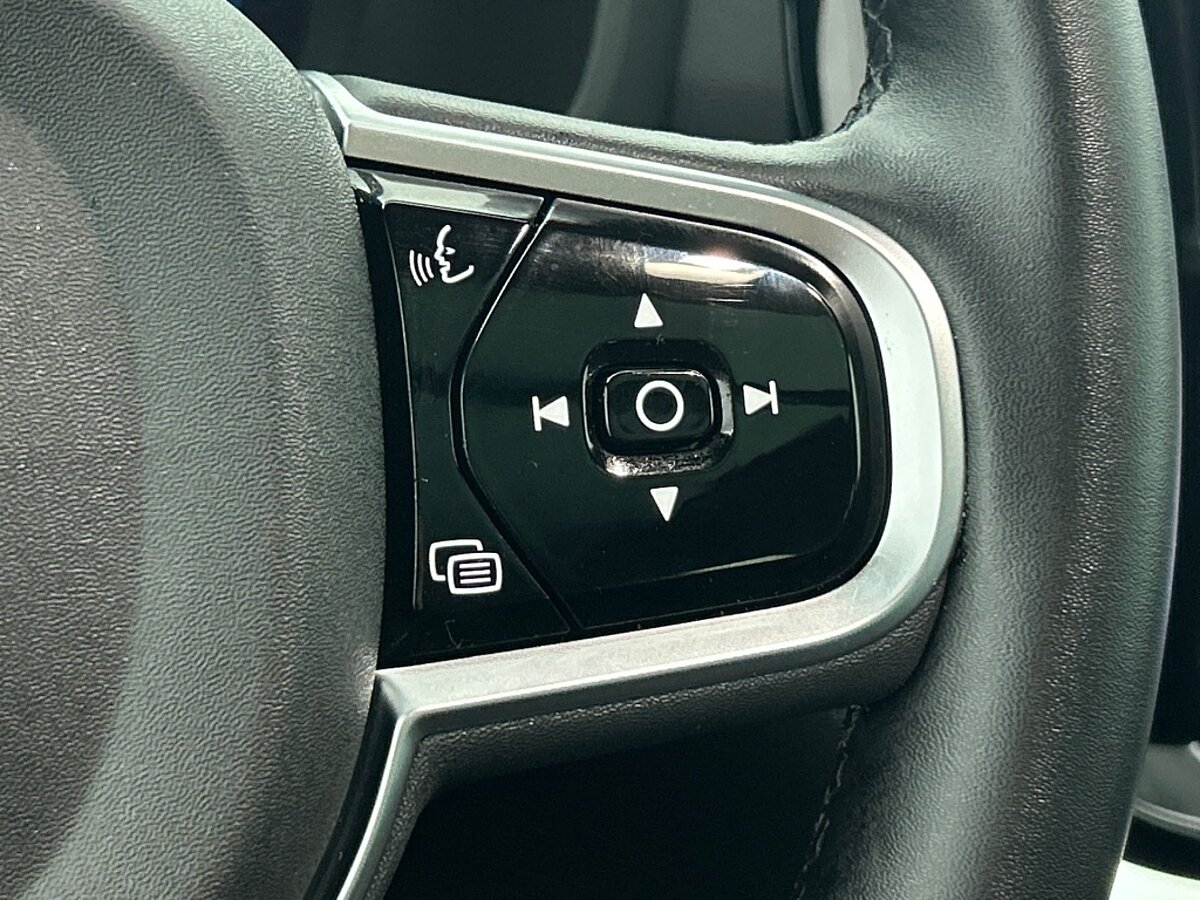 45432830 volvo v60 2 0 t6 dark panorama dak 360 camera trekhaak blis 73