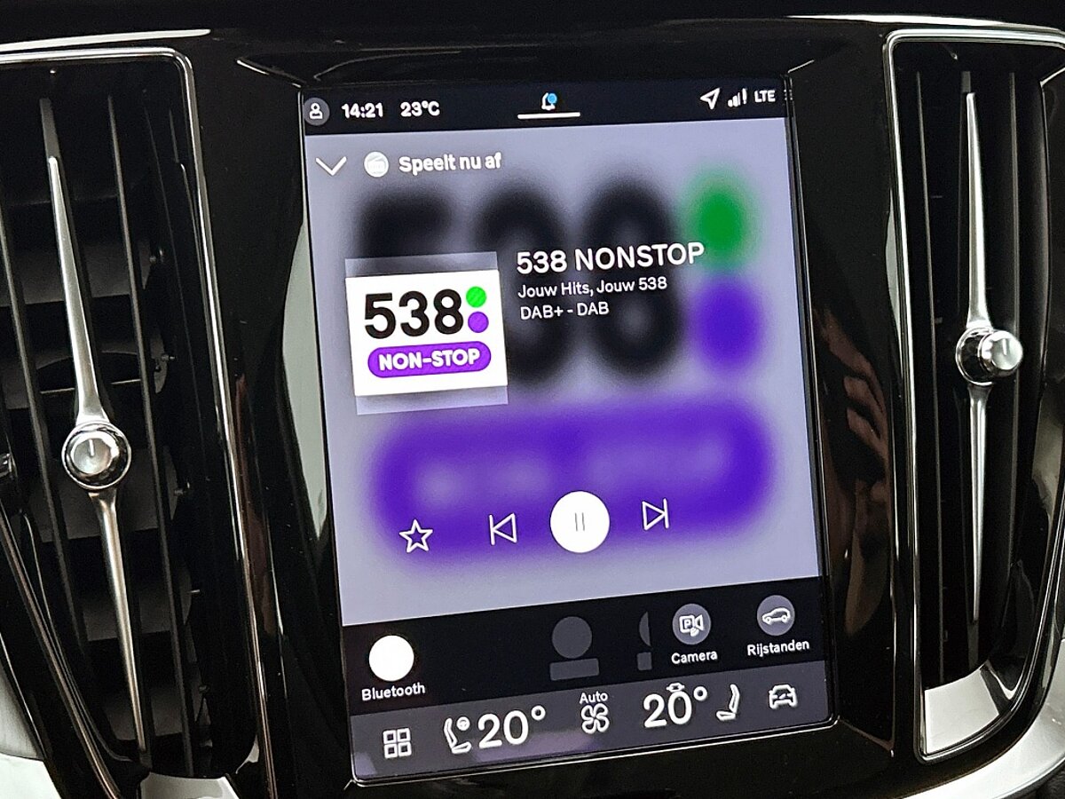 46693500 volvo v60 v60 t6 twin engine awd core business 19 velgen climate 58