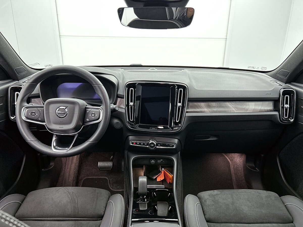 46742271 volvo xc40 extended range ultimate 82 kwh 20inch velgen panoramadak 41