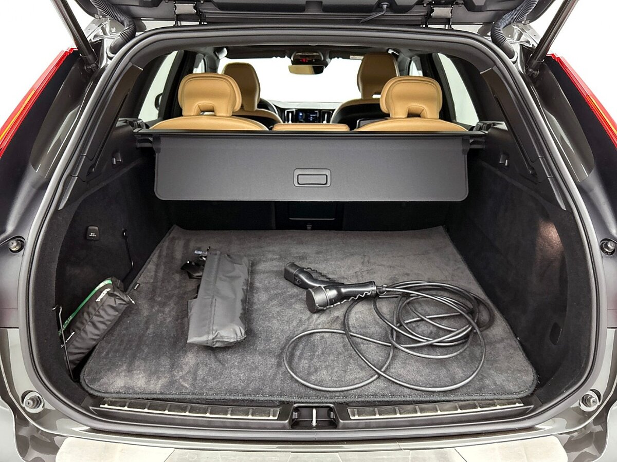 47279563 volvo xc60 2 0 t8 te awd momentum leder trekhaak 32