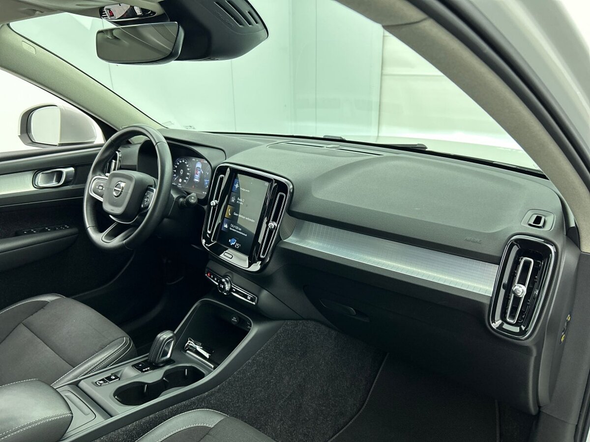 48792440 volvo xc40 t3 momentum pro camera elektrische klep styling kit 63