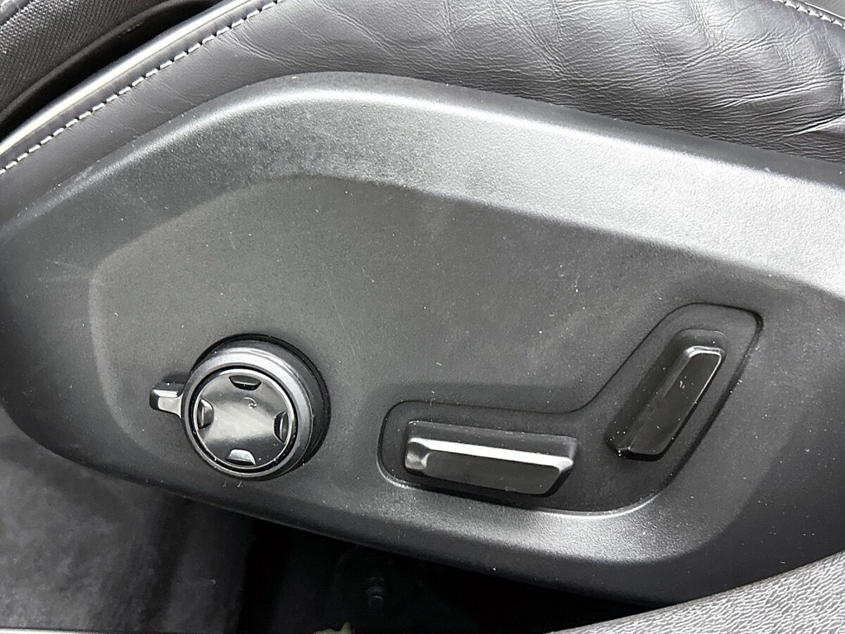 48797576 volvo s60 t6 r design pilot assist memory blis camera dab 20