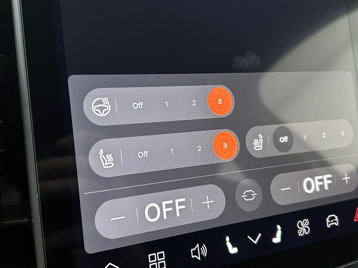 49433396 volvo ex30 plus extended range nieuw voorraad climate pack camera 01