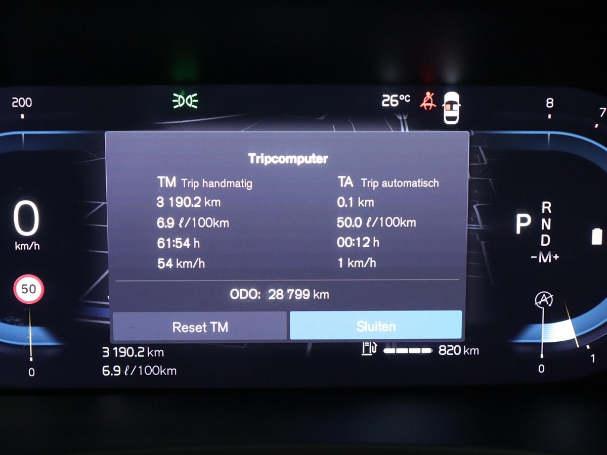 35173088 volvo v60 2 0 b4 plus dark 22