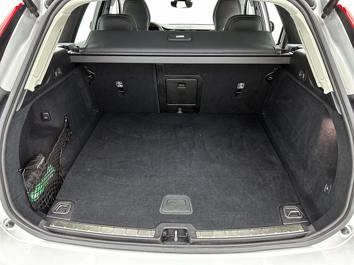 46763364 volvo xc60 2 0 t6 ultimate dark panorama dak 360 camera trekhaak 79